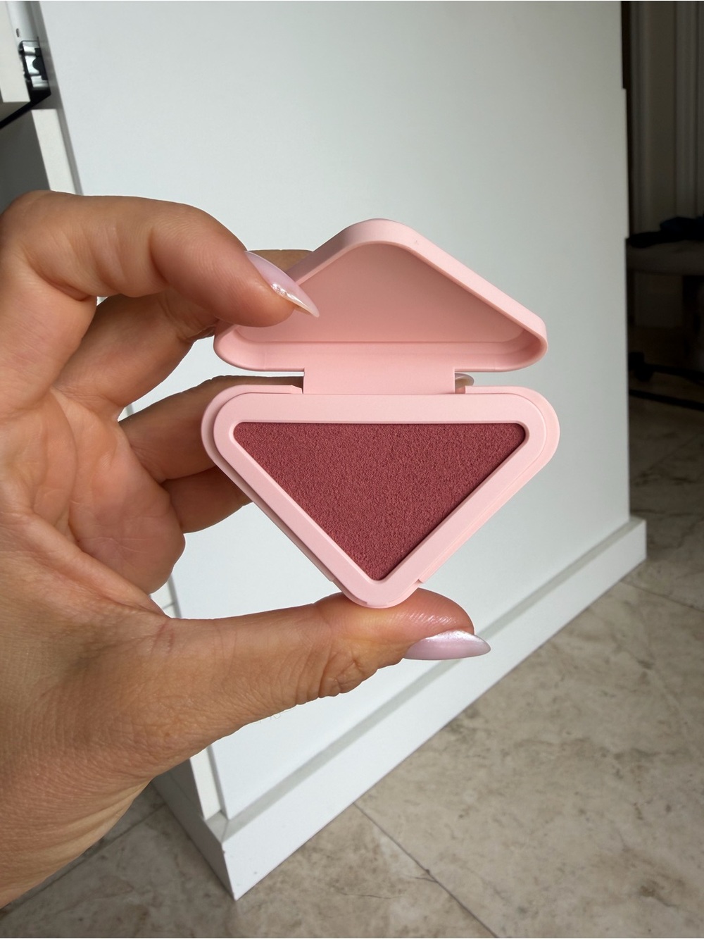 Prada Touch Pink Triangular Cream Blush Set - Soft Rose, Deep Rose, Berry - Picture 6 of 7